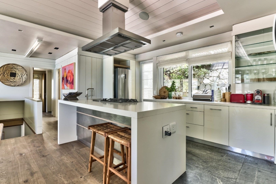 3 Bedroom Property for Sale in Clifton Western Cape